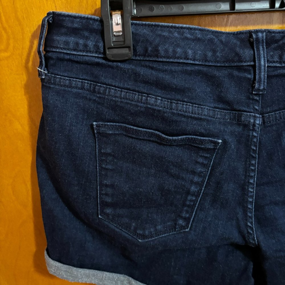 Universal Thread Dark Blue Jean Shorts - Picture 8 of 12